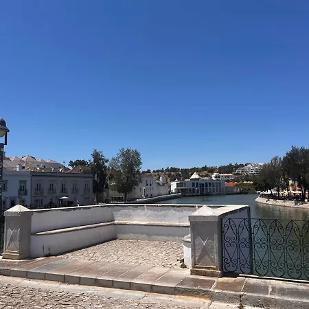 Dorothys Place 3, Only Δωμάτια σε οικογενειακή κατοικία *